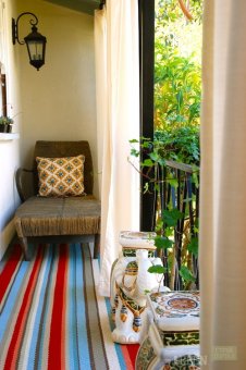 eclectic-porch